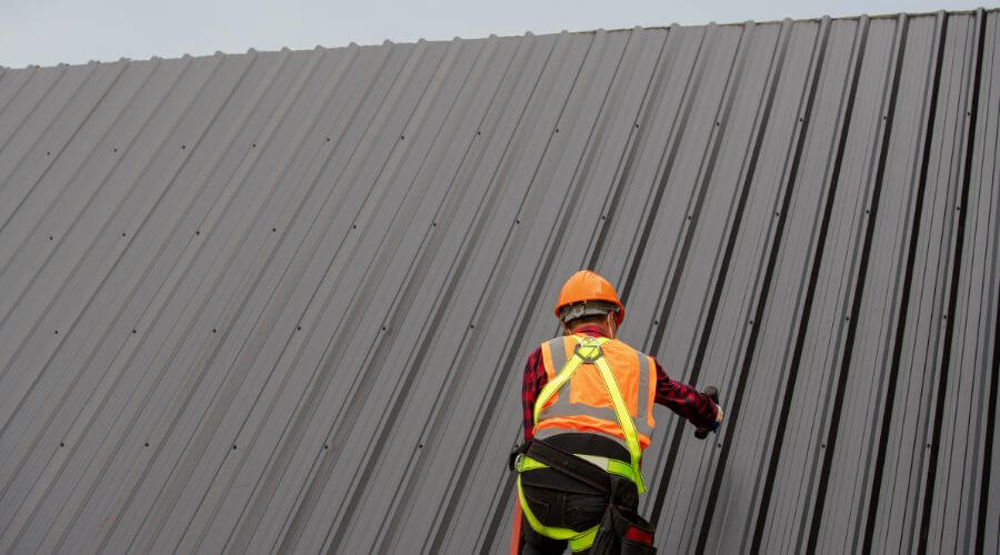 Expert flood damage restoration services in Leggett, CA